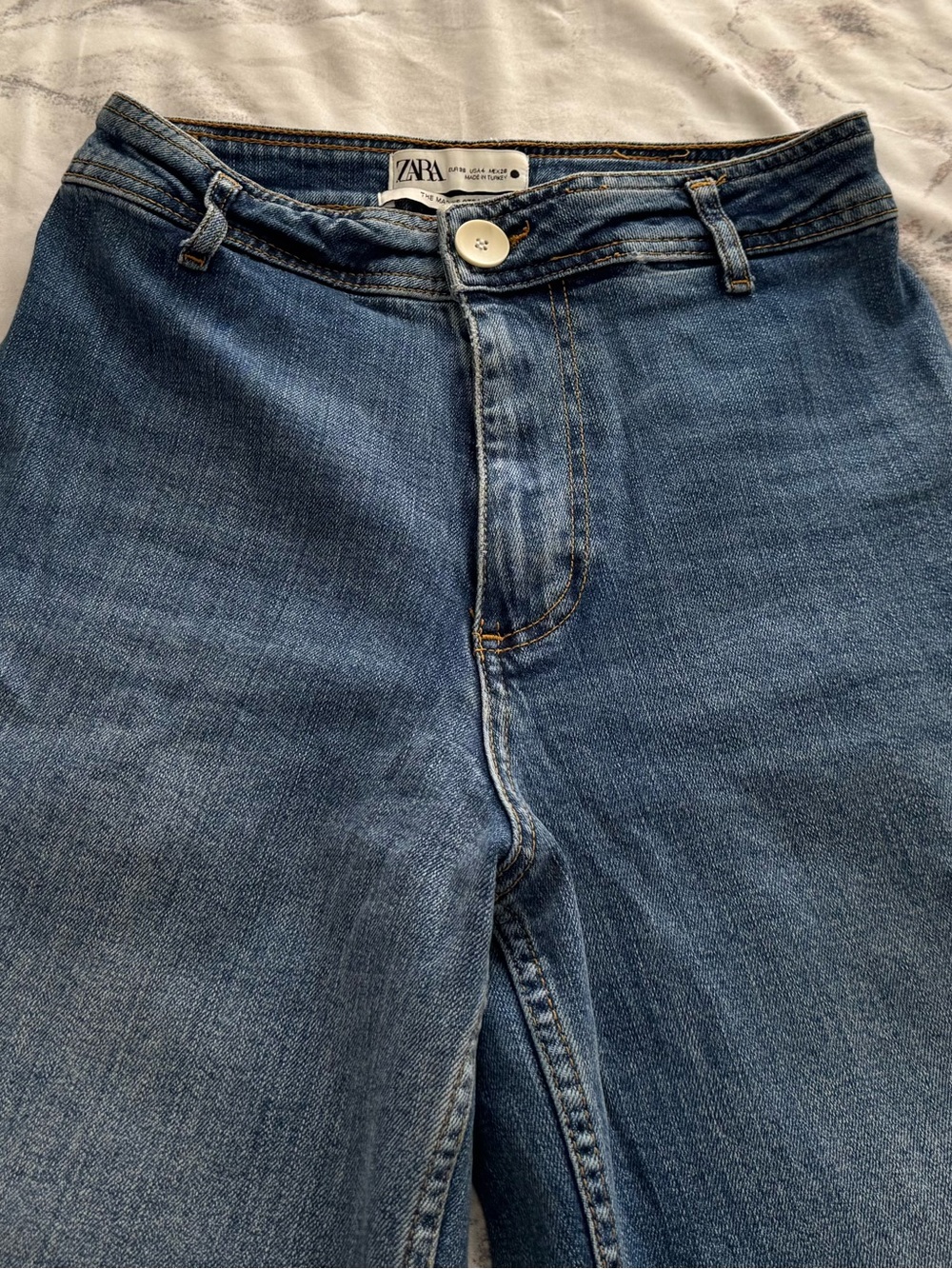 Zara The Marine Straight blue High-Rise Wide Leg raw hem  Jeans, size 4 western - Picture 10 of 12